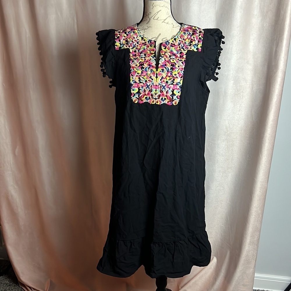 Floral Embroidered Ruffle Dress Size Large Black Short Sleeve Brand new - Picture 5 of 8